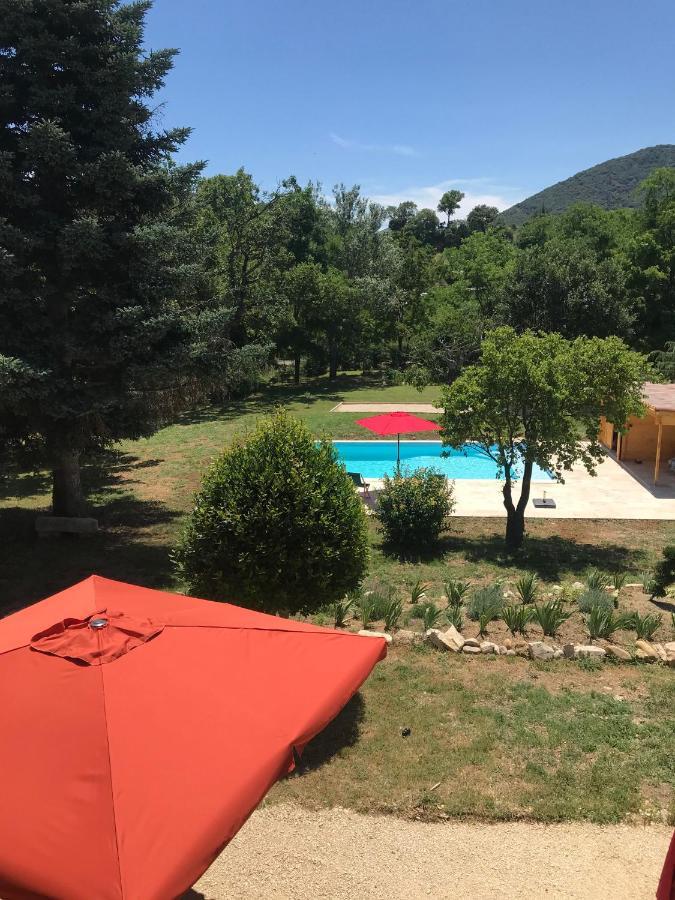 La Bergerie Des Amandiers Chambres Et Table D'Hotes Malataverne Εξωτερικό φωτογραφία